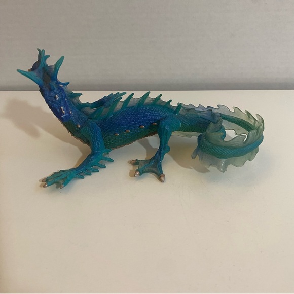 Set of 4 Safari LTD Hand-Painted Mythical Dragon Figure Toys - Picture 15 of 16